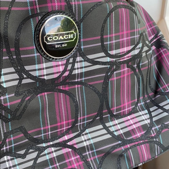 Authentic coach handbag - Picture 15 of 16